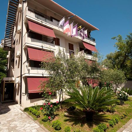 Captain Apartments Будва Екстер'єр фото